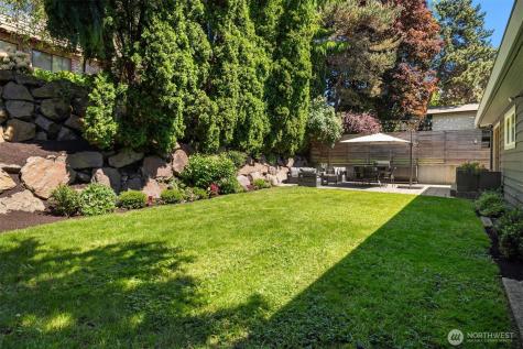 3532 NW 67th Street Seattle WA 98117