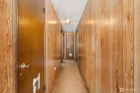 1334 Larch Street Raymond WA 98577