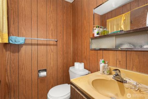 1334 Larch Street Raymond WA 98577