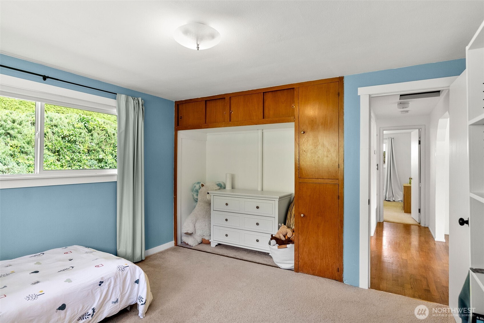 1216 Crawford Wenatchee WA 98801