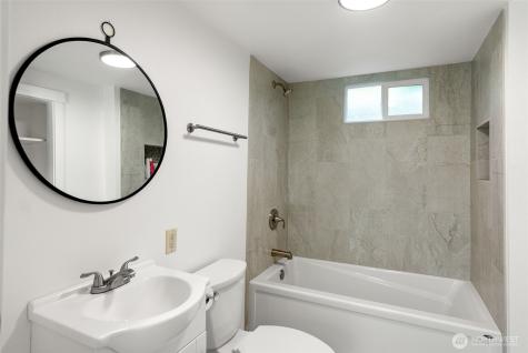 1216 Crawford Wenatchee WA 98801