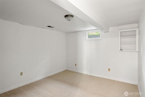 1216 Crawford Wenatchee WA 98801