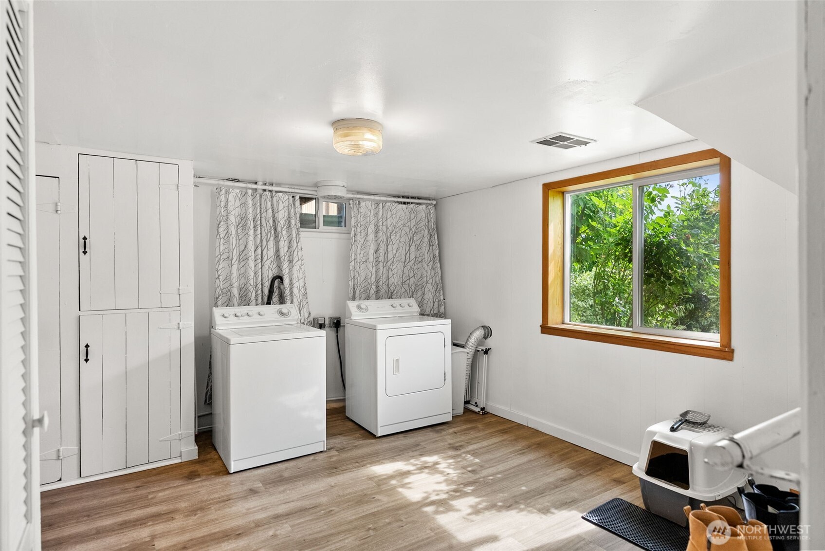 1216 Crawford Wenatchee WA 98801