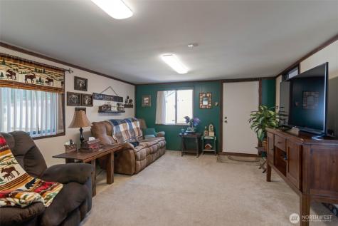 967 Donald Avenue Oak Harbor WA 98277