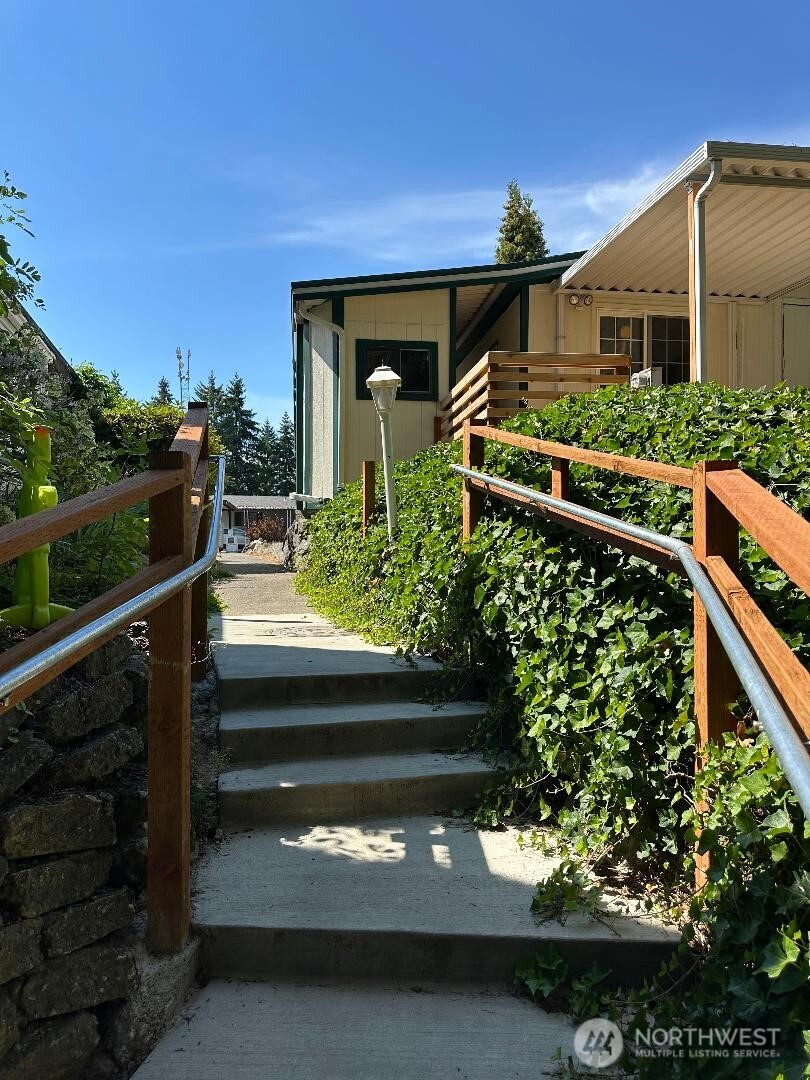 2500 S 370th Street Federal Way WA 98003
