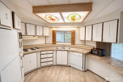 11436 SE 208th Street Kent WA 98031