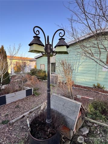 11436 SE 208th Street Kent WA 98031