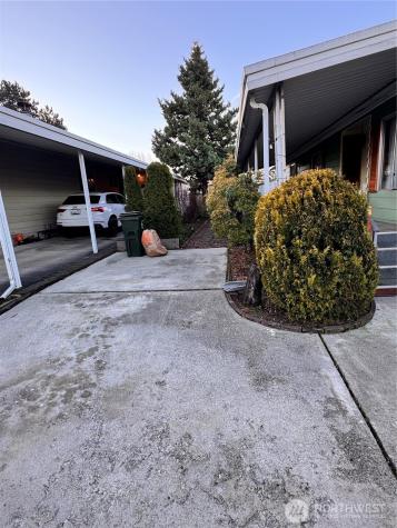 11436 SE 208th Street Kent WA 98031