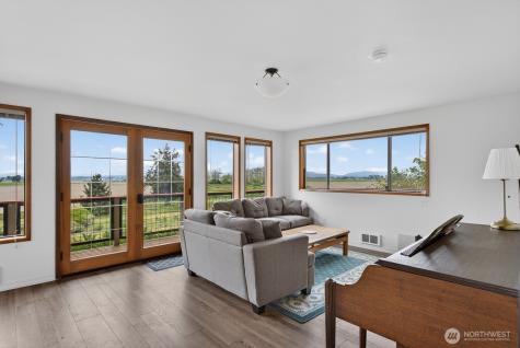 18225 Best Road Mount Vernon WA 98273
