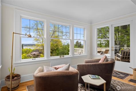 246 Dorffel Drive E Seattle WA 98112