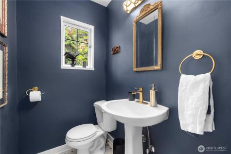 246 Dorffel Drive E Seattle WA 98112