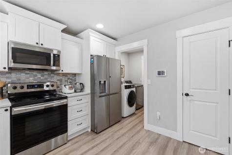 5807 204th Street Court E Spanaway WA 98387