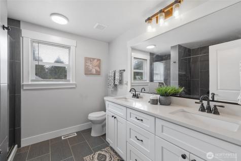 5807 204th Street Court E Spanaway WA 98387