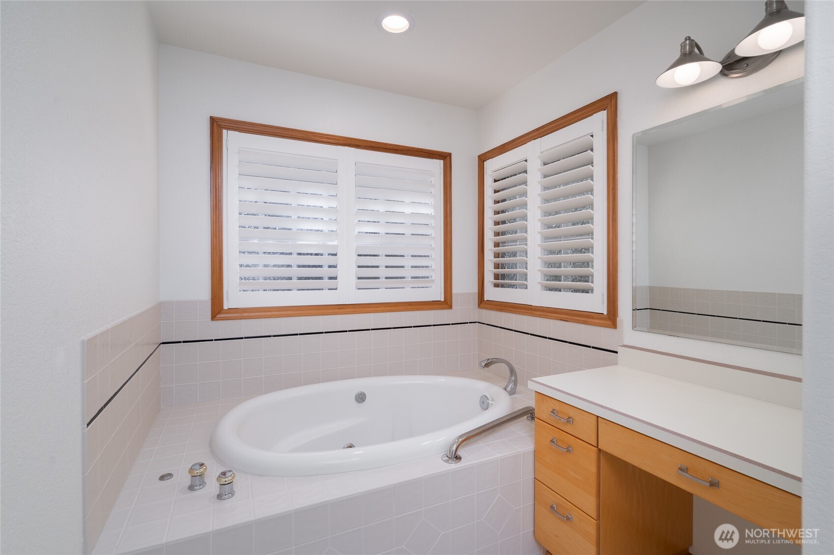 6404 Warren Street Anacortes WA 98221