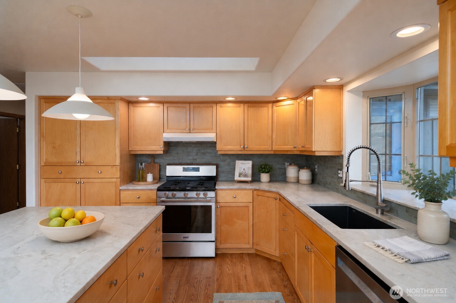 6404 Warren Street Anacortes WA 98221