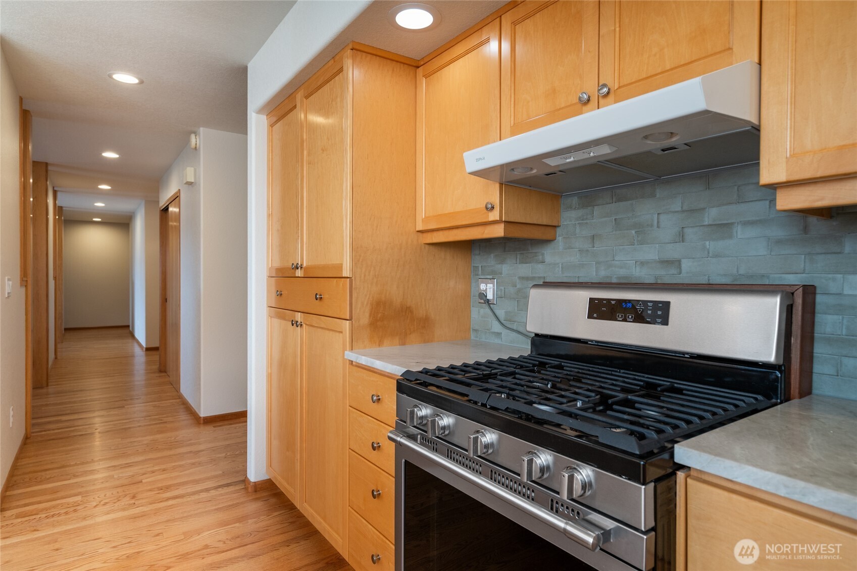 6404 Warren Street Anacortes WA 98221