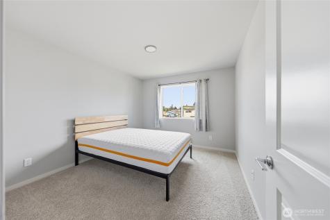 1066 SW 99th Place Seattle WA 98106