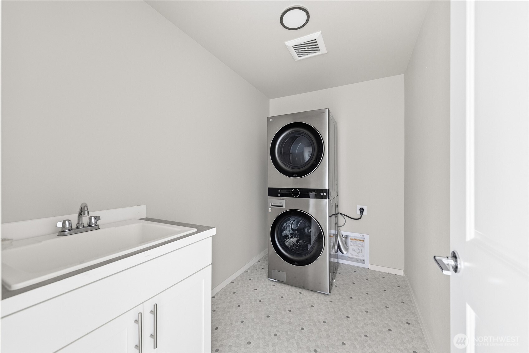 1066 SW 99th Place Seattle WA 98106