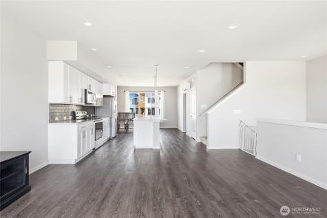 1066 SW 99th Place Seattle WA 98106