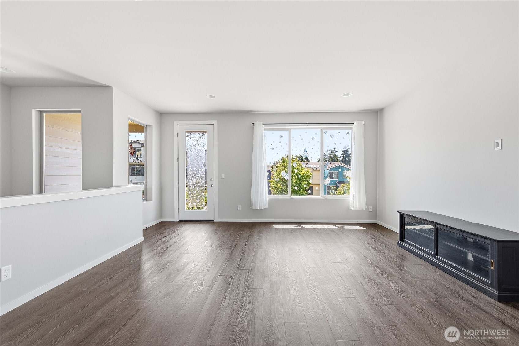 1066 SW 99th Place Seattle WA 98106