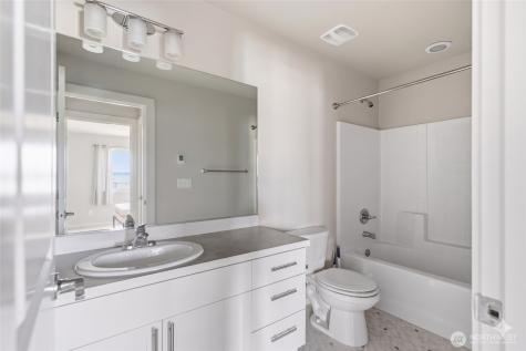 1066 SW 99th Place Seattle WA 98106