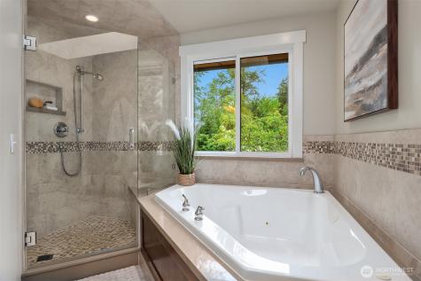 17215 NE 195th Street Woodinville WA 98072
