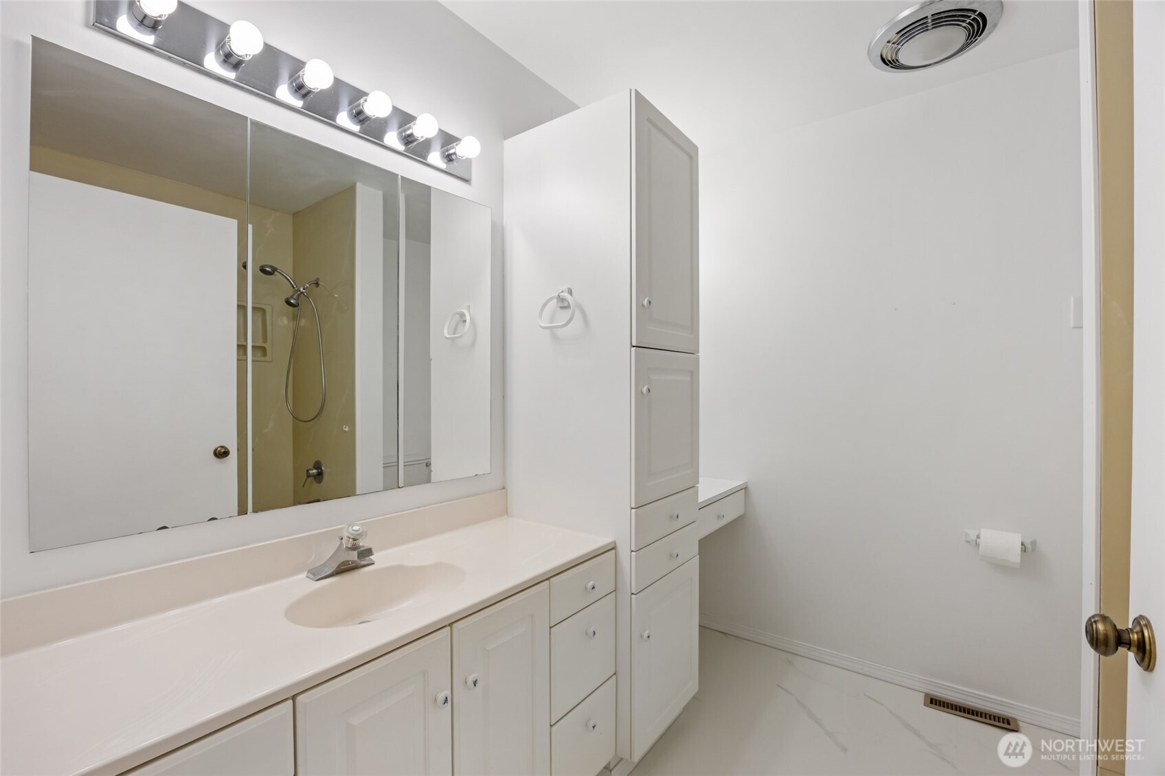 1782 Valley Road NE Moses Lake WA 98837