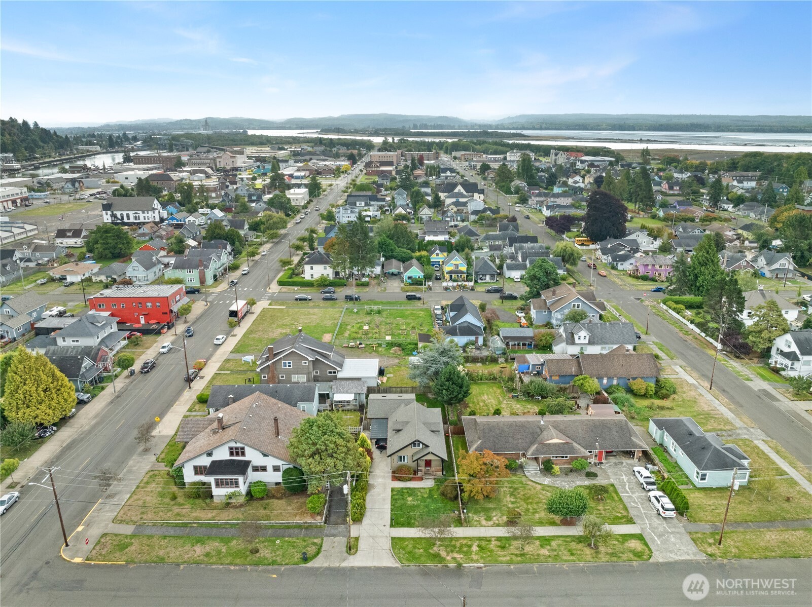 513 2nd Street Hoquiam WA 98550