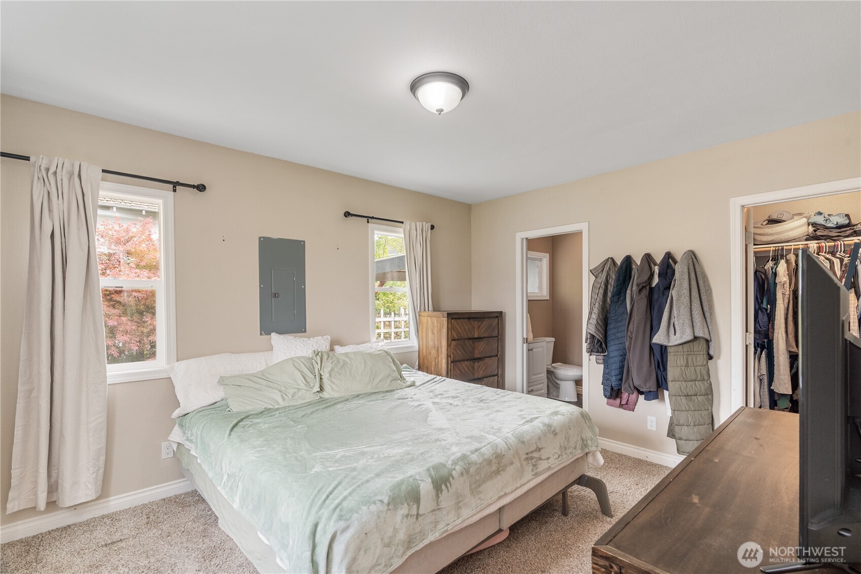 513 2nd Street Hoquiam WA 98550