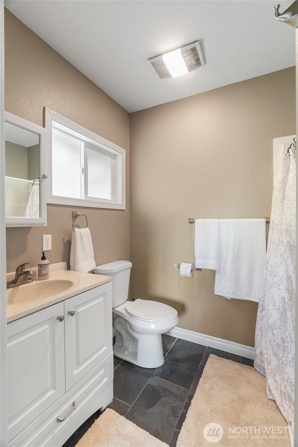 513 2nd Street Hoquiam WA 98550