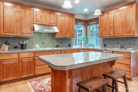 20229 134th Avenue NE Woodinville WA 98072
