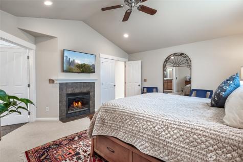 20229 134th Avenue NE Woodinville WA 98072