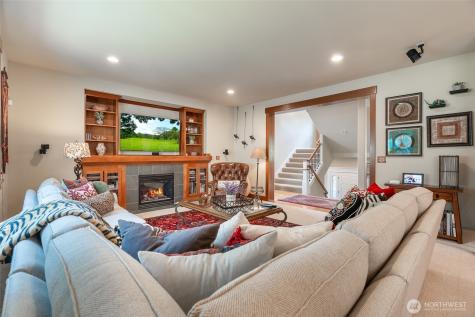 20229 134th Avenue NE Woodinville WA 98072
