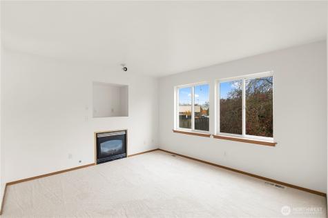 4733 Carlton Road Everett WA 98203