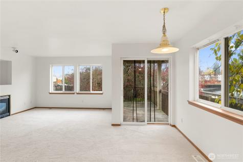 4733 Carlton Road Everett WA 98203