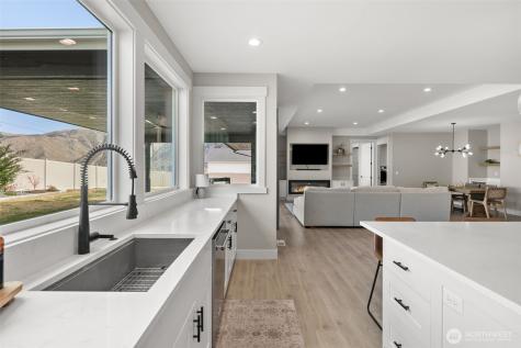 15008 Allison Place Entiat WA 98822