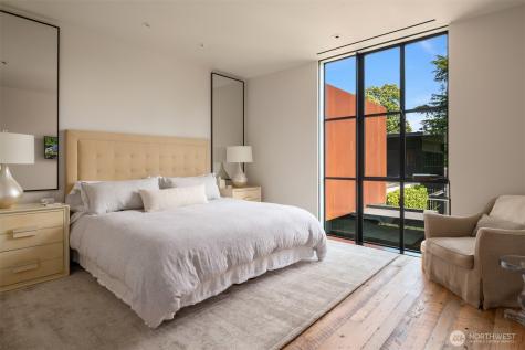 Bellevue WA 98004