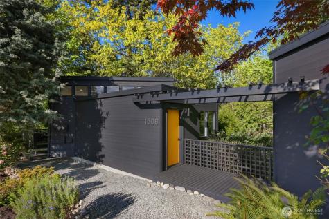 1506 E Horizon Drive Mukilteo WA 98275