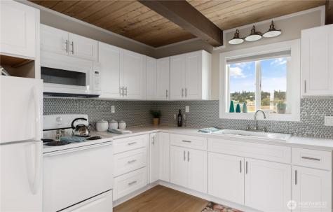238 Keystone Avenue Coupeville WA 98239