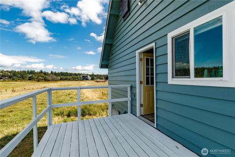 238 Keystone Avenue Coupeville WA 98239