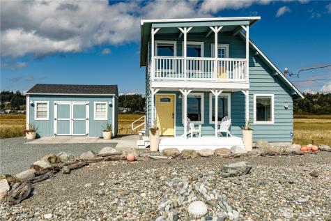 238 Keystone Avenue Coupeville WA 98239