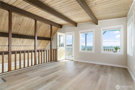 238 Keystone Avenue Coupeville WA 98239