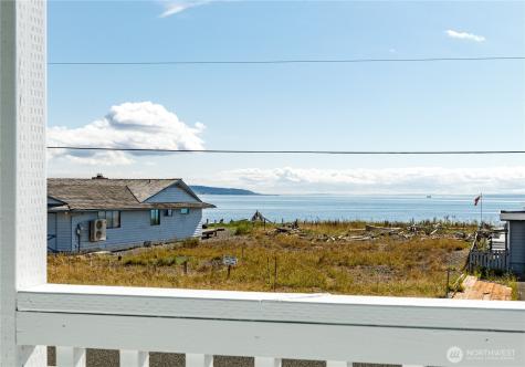 238 Keystone Avenue Coupeville WA 98239