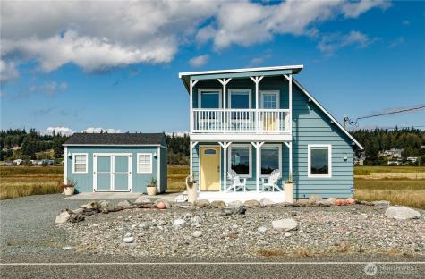 238 Keystone Avenue Coupeville WA 98239