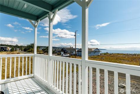 238 Keystone Avenue Coupeville WA 98239