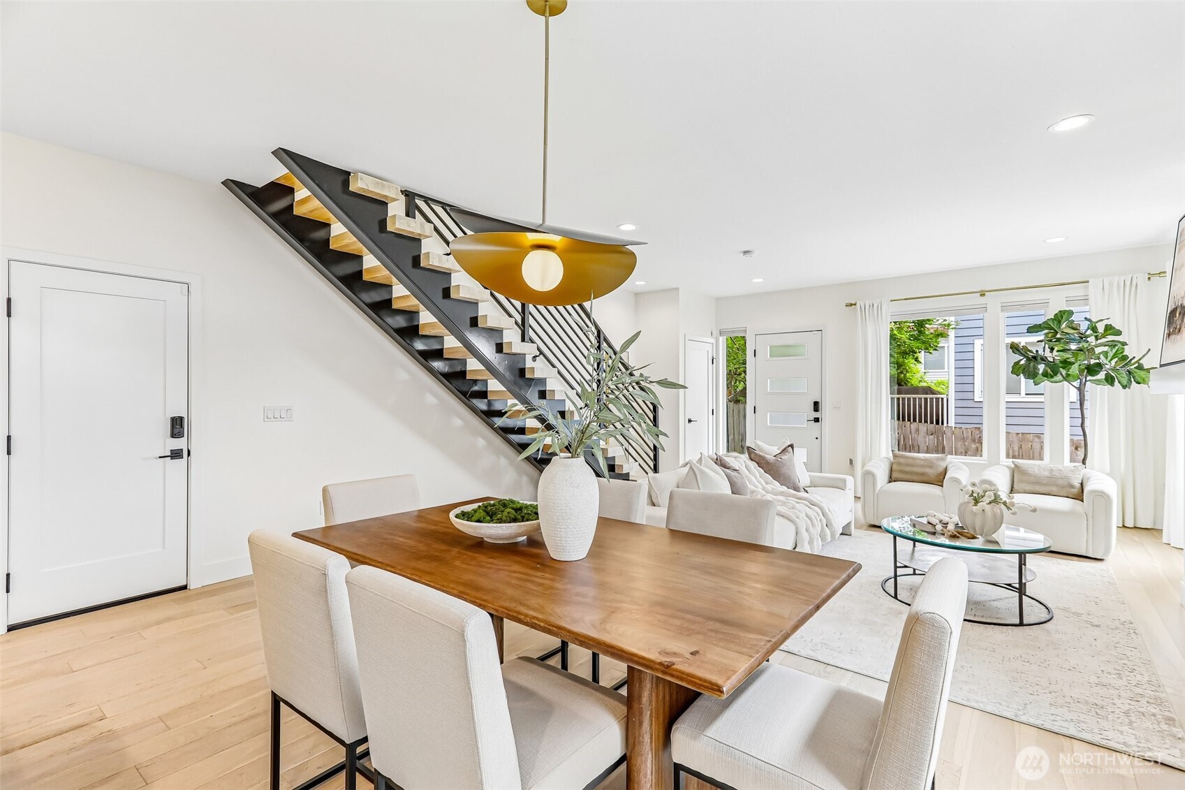 4128 3rd Avenue NW Seattle WA 98107