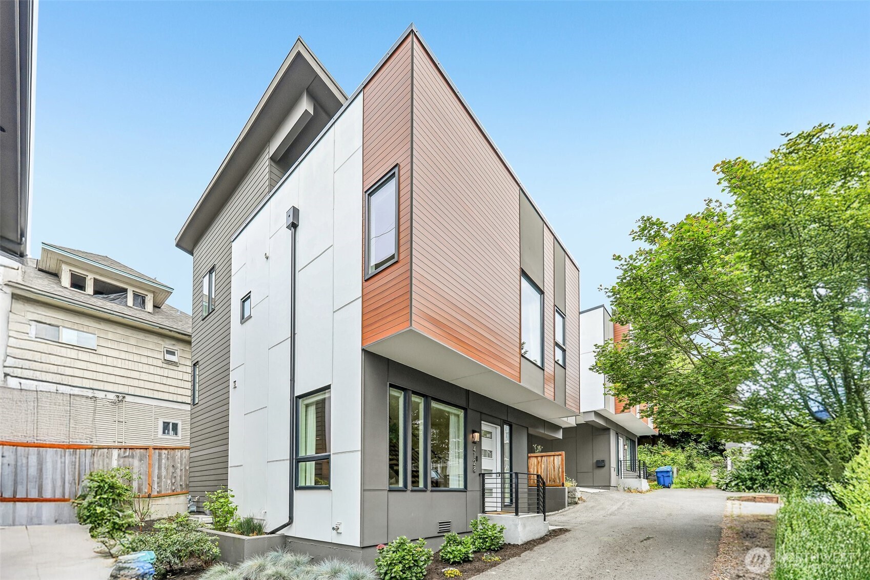4128 3rd Avenue NW Seattle WA 98107