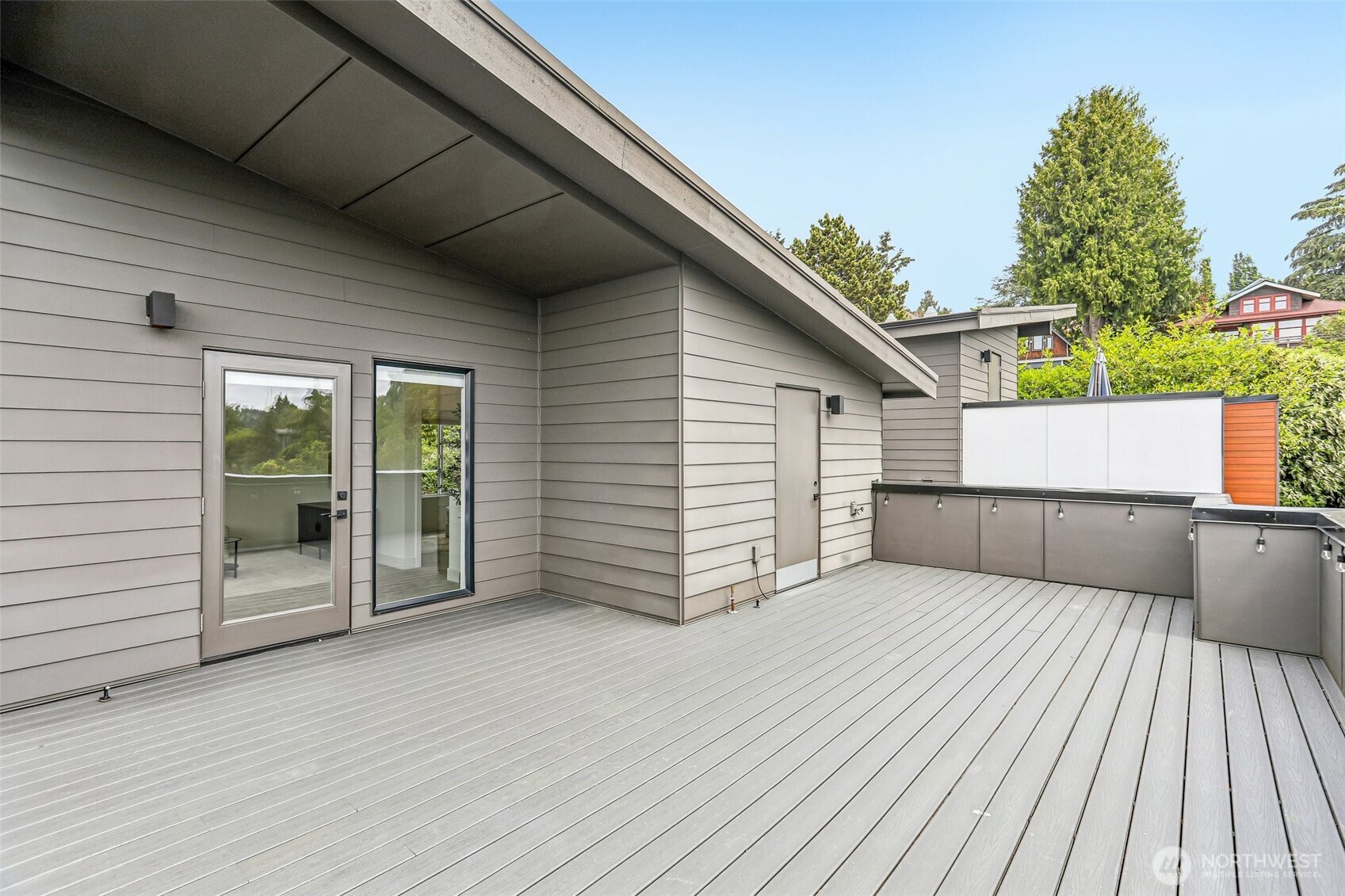 4128 3rd Avenue NW Seattle WA 98107