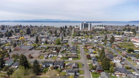 2222 Jade Avenue Everett WA 98201
