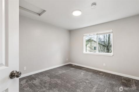 1131 115th Street SW Everett WA 98204
